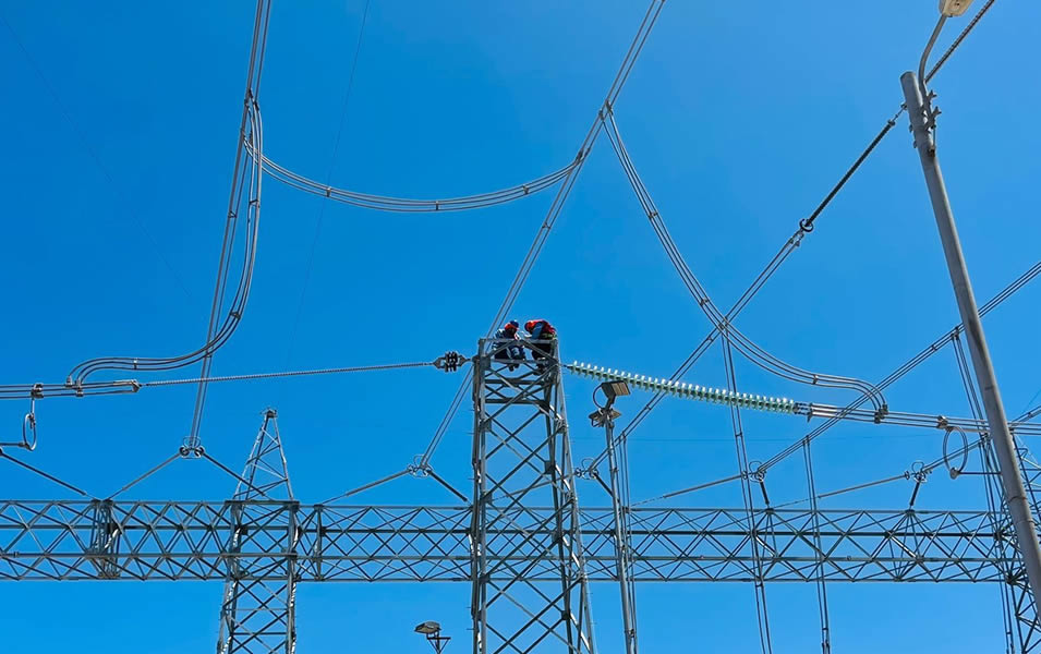 Estructuras eléctricas de una subestación